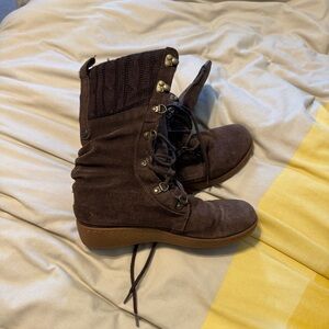 The North Face Insulated Lace Up Brown Suede Boots